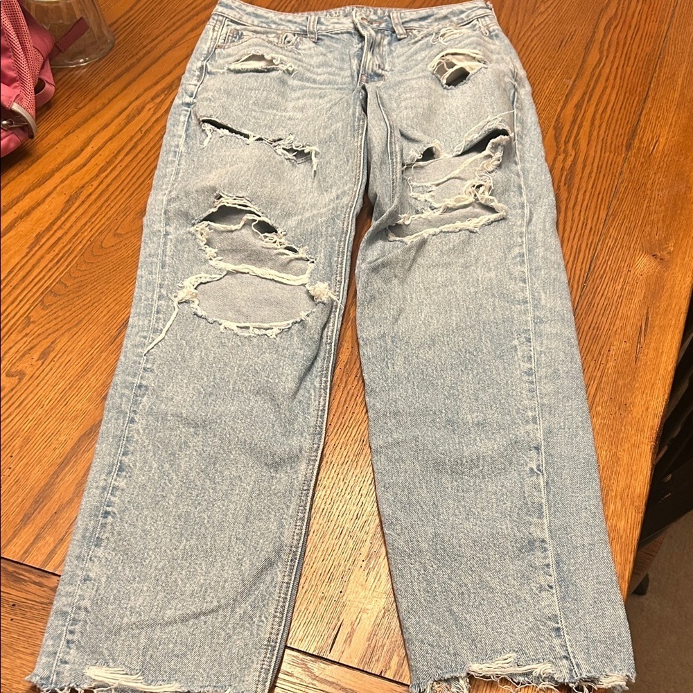 American Eagle Outfitters Light Blue Distressed Straight Leg Jeans